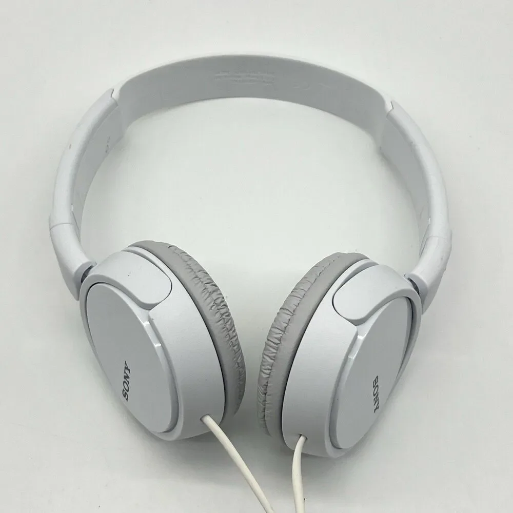 Sony Headphones White Over The Ear Cup  Wired 108-0075 MDR-ZX110
